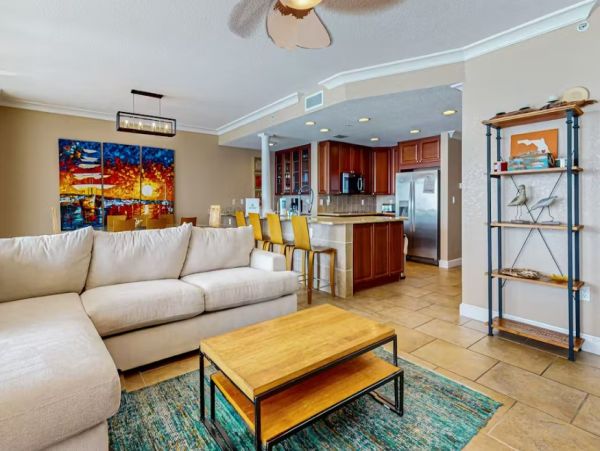 Three Bedroom Gulf Front Vacation Condo in Pensacola Beach