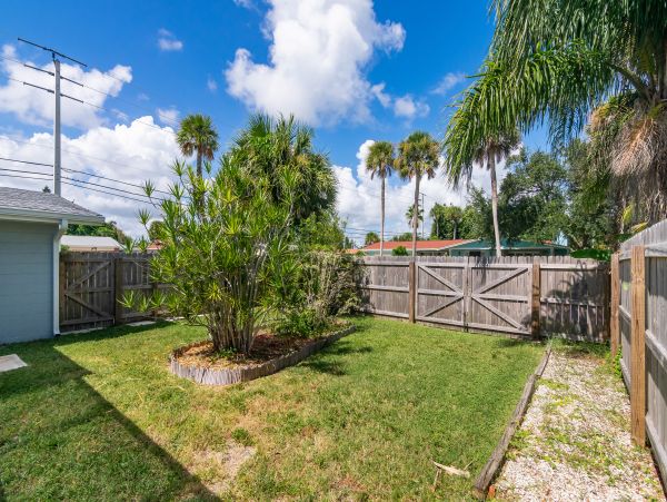 Cocoa Beach Home 956067