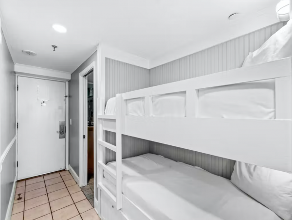 Sundestin 5th floor Vacation Rental