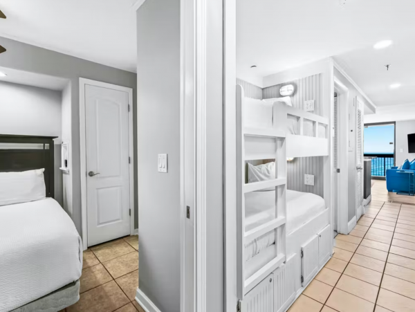 Sundestin 5th floor Vacation Rental