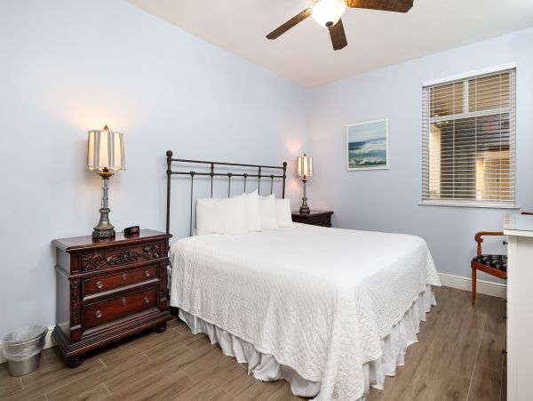 Recently Updated Condo On The Beach, Four Bedrooms