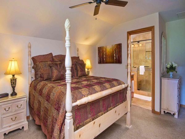Beaver Creek Luxury Vacation Rental 5-Bedroom Ski & Golf Home