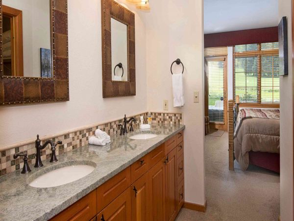 Beaver Creek Luxury Vacation Rental 5-Bedroom Ski & Golf Home