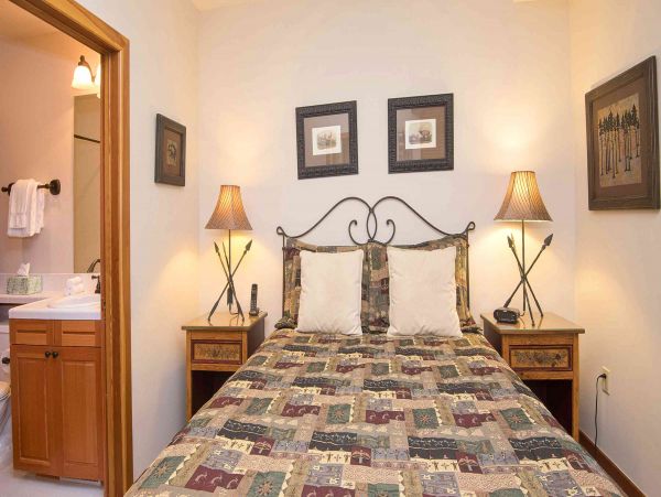 Beaver Creek Luxury Vacation Rental 5-Bedroom Ski & Golf Home