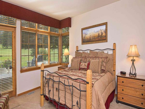 Beaver Creek Luxury Vacation Rental 5-Bedroom Ski & Golf Home