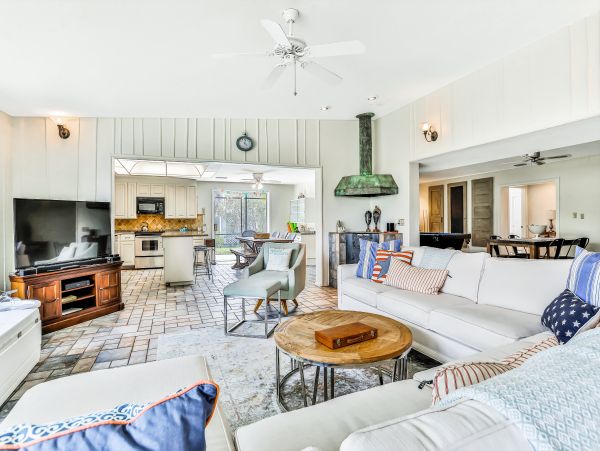 Elegant Bayfront Home near Holmes Beach!