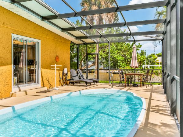 Elegant Bayfront Home near Holmes Beach!