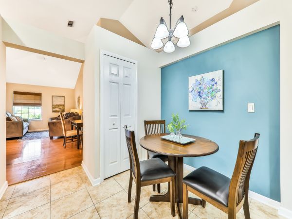 St. Augustine Home 956162
