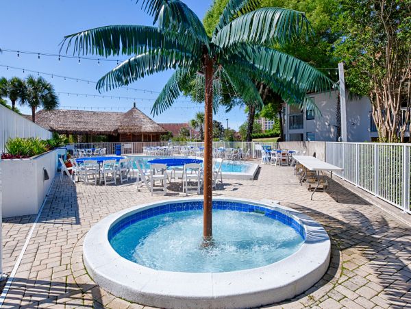Tops'L Beach Resort Partial view