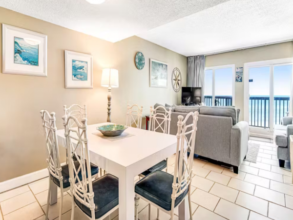 Beachside Vacation Condo with 2 Bedrooms in Panama City Beach