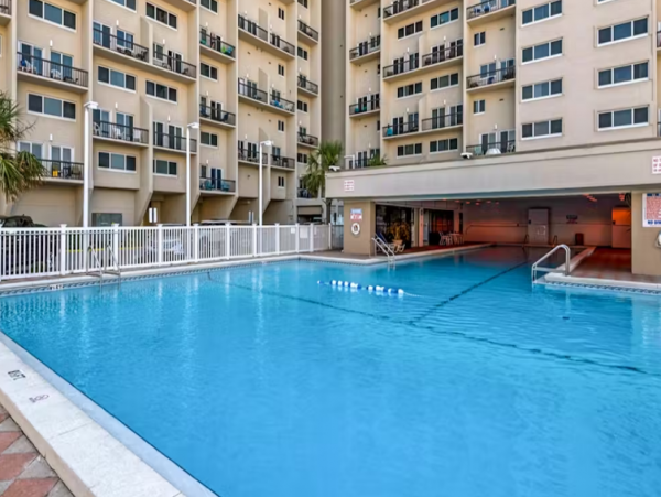 Beachside Vacation Condo with 2 Bedrooms in Panama City Beach