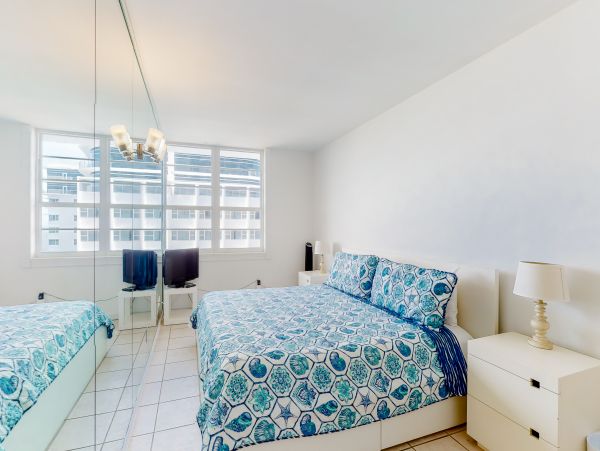 Miami Beach Condo 956227