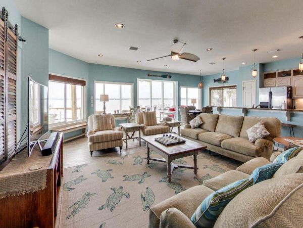 Five Bedroom Vacation Home in Navarre Beach Close to Beach
