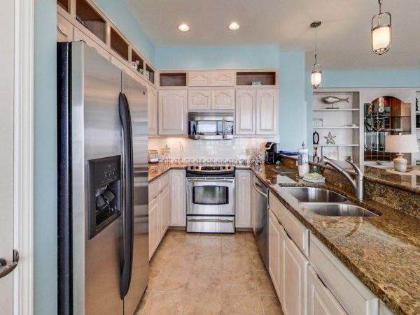 Five Bedroom Vacation Home in Navarre Beach Close to Beach