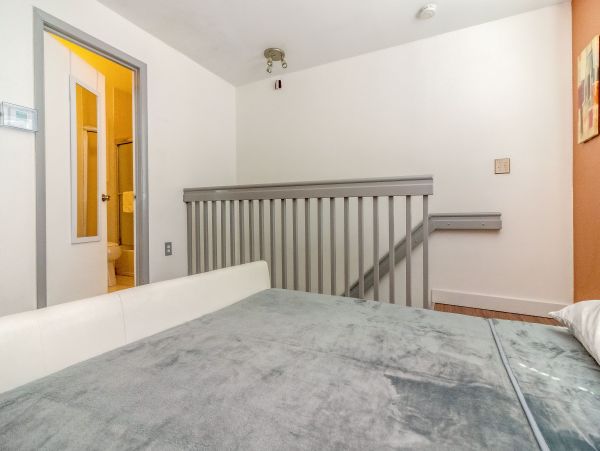 Miami Beach Condo 956276