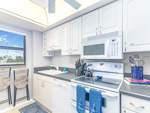 Cocoa Beach Condo 956280