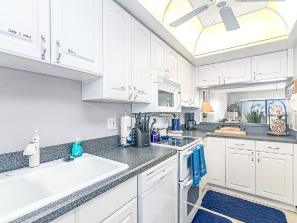 Cocoa Beach Condo 956280