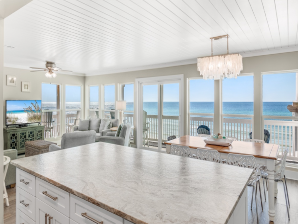 Gulf Front Corner 3 Bedroom Unit Ocean Views