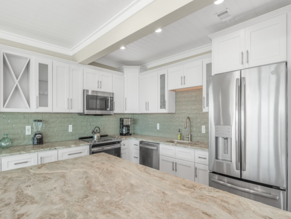 Gulf Front Corner 3 Bedroom Unit Ocean Views