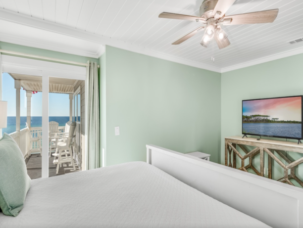 Gulf Front Corner 3 Bedroom Unit Ocean Views