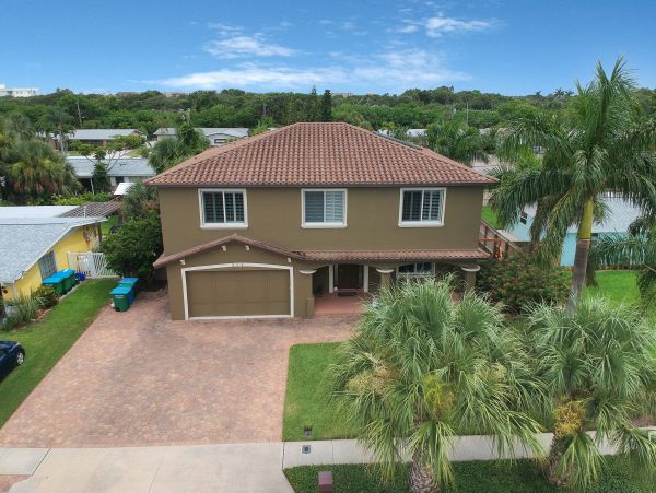Cocoa Beach Home 956297