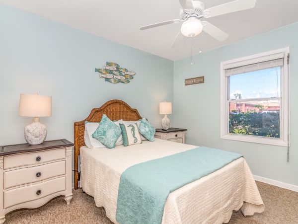 Cocoa Beach Condo 956315