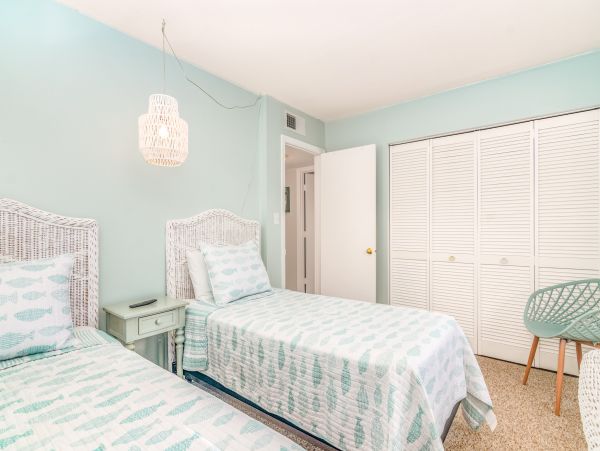 Cocoa Beach Condo 956315