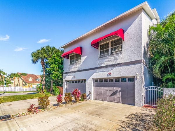 Cocoa Beach Home 956317