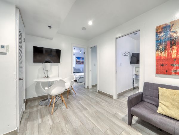 Miami Beach Condo 956322