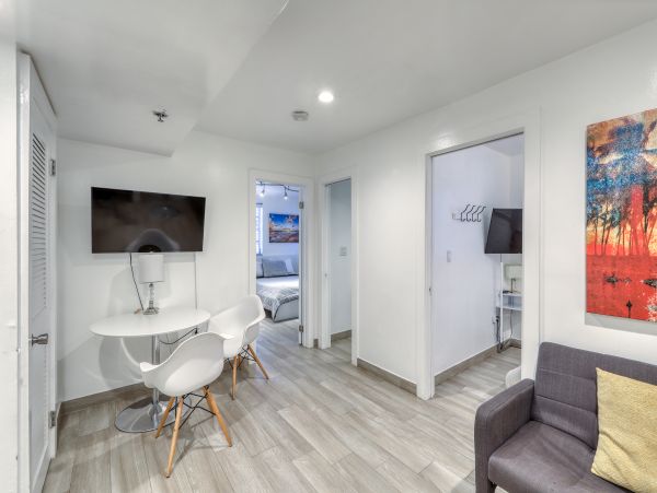 Miami Beach Condo 956322