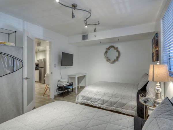 Miami Beach Condo 956322