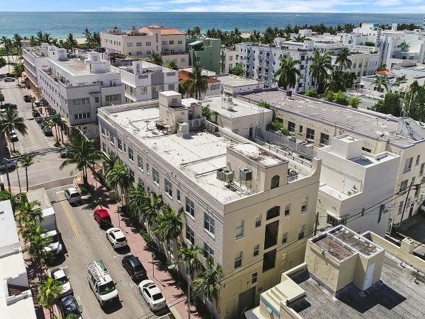Miami Beach Condo 956322