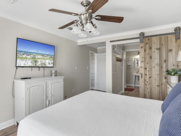 Destin Beachfront Great Four Bedroom Condo