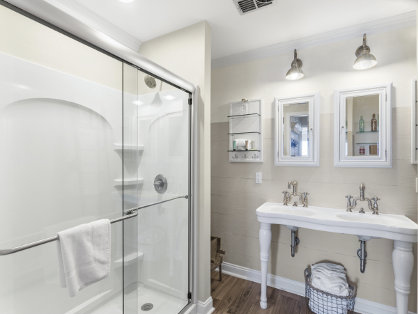 Destin Beachfront Great Four Bedroom Condo