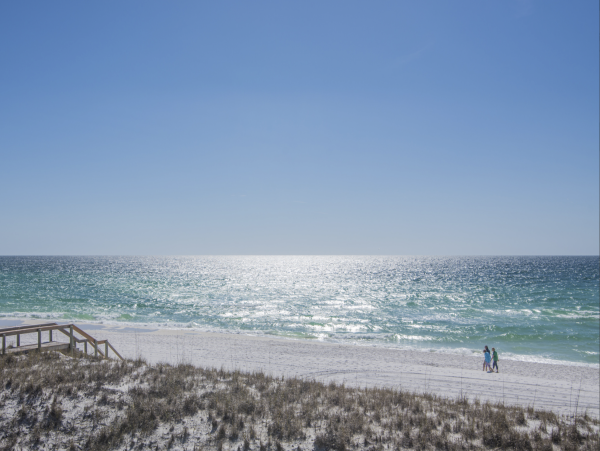 Destin Beachfront Great Four Bedroom Condo