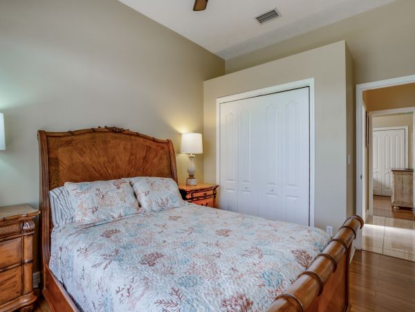 Cape Coral Home 956345