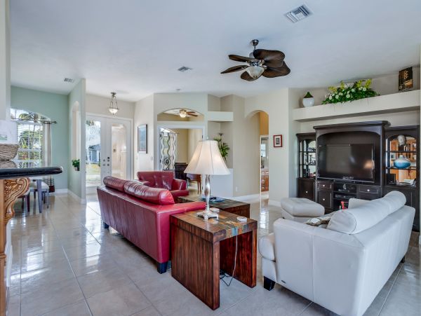 Cape Coral Home 956345