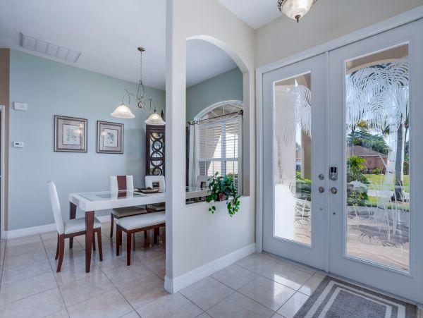 Cape Coral Home 956345