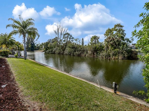 Cape Coral Home 956345