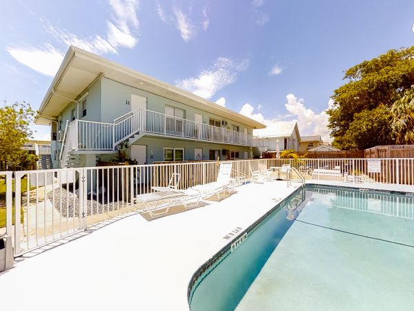 Cocoa Beach Condo 956368