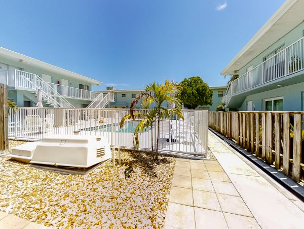 Cocoa Beach Condo 956368