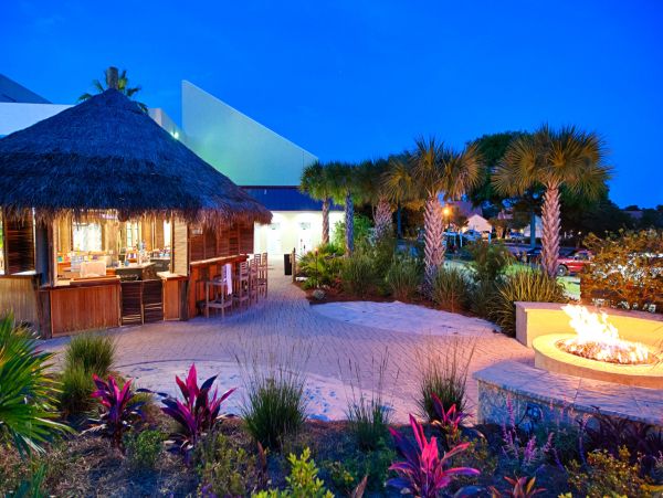 Gulf Views Miramar Vacation Condo Three Bedrooms Sleeps 8