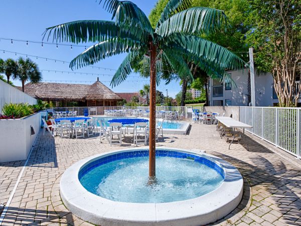 Gulf Views Miramar Vacation Condo Three Bedrooms Sleeps 8