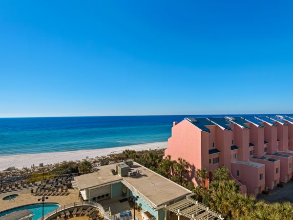 Gulf Views Miramar Vacation Condo Three Bedrooms Sleeps 8