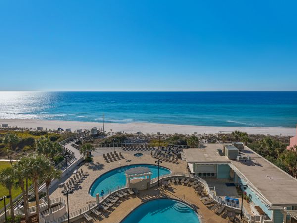 Gulf Views Miramar Vacation Condo Three Bedrooms Sleeps 8