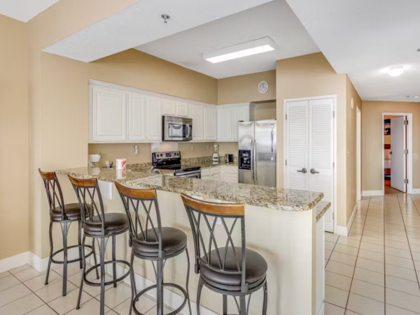 Gulf Views Miramar Vacation Condo Three Bedrooms Sleeps 8