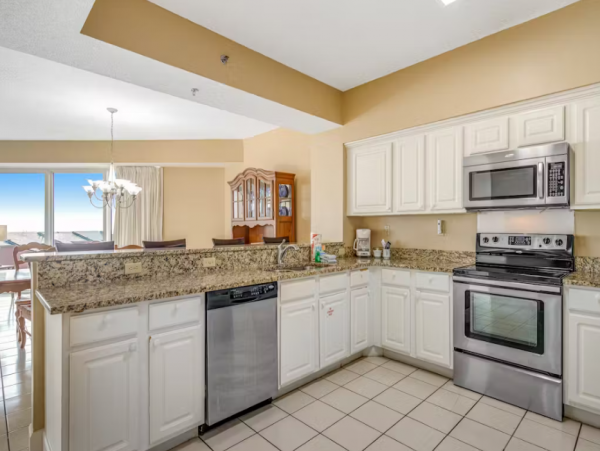 Gulf Views Miramar Vacation Condo Three Bedrooms Sleeps 8
