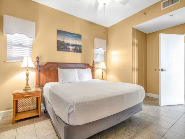 Gulf Views Miramar Vacation Condo Three Bedrooms Sleeps 8
