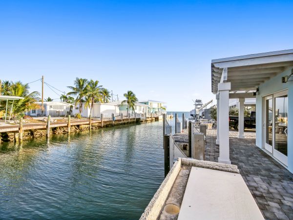 Canal-Front 3 Bedroom Vacation Home with Pool in Great Marathon!