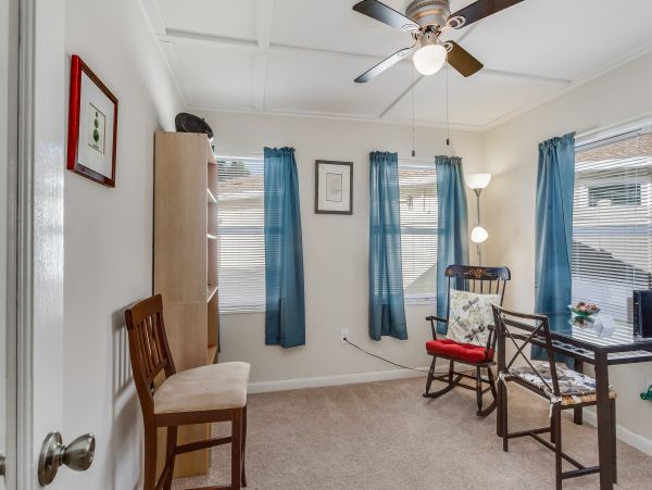 NAPLES 3 BEDROOM COTTAGE
